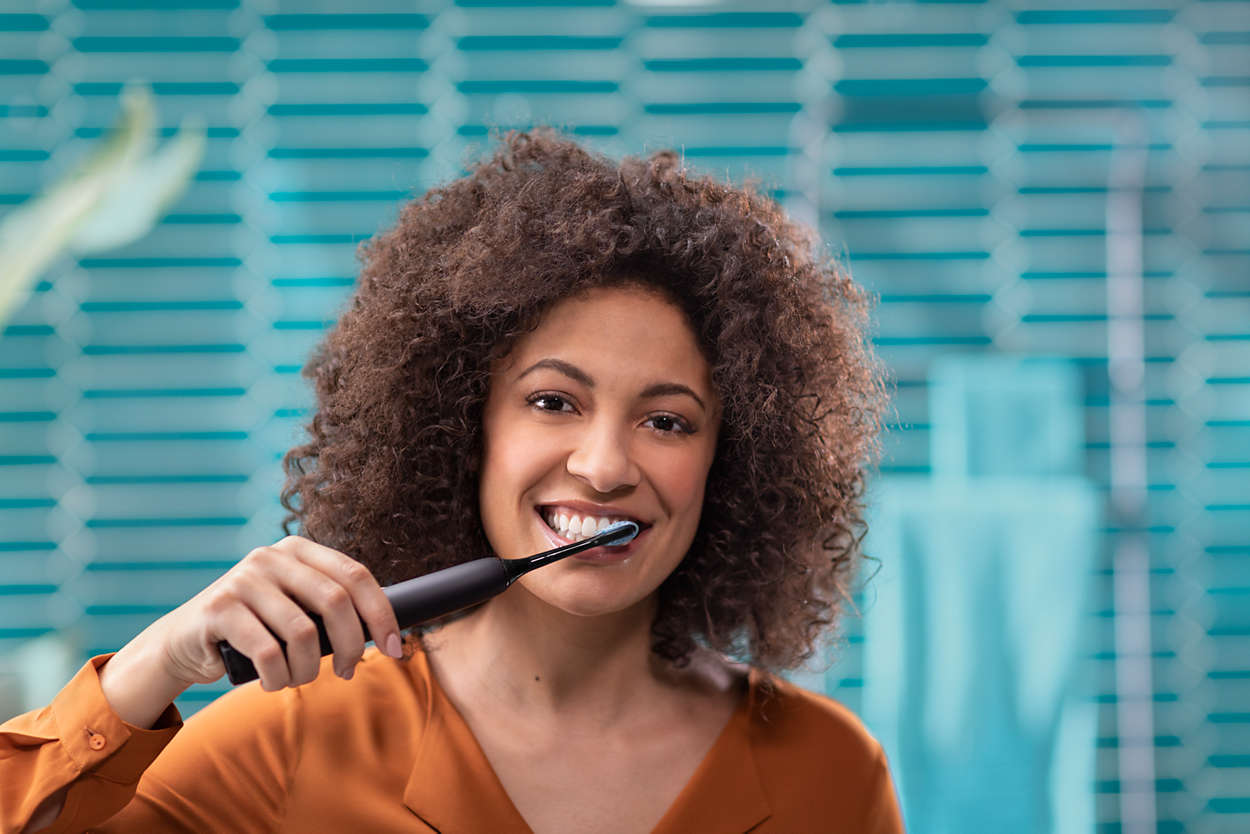 Звукова четка за зъби Philips Sonicare DiamondClean New Generation, черна HX9911/09