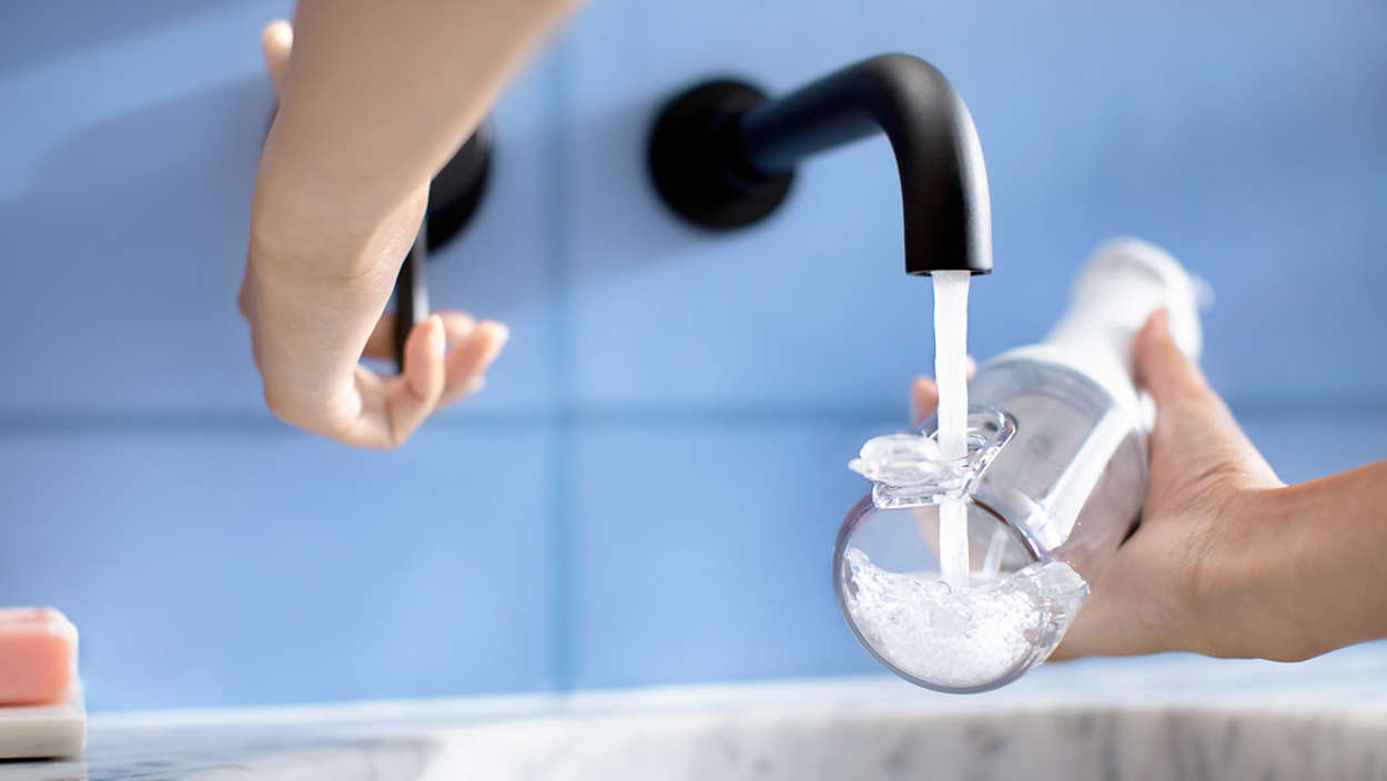 Зъбен душ Philips Sonicare, бял HX3826/31