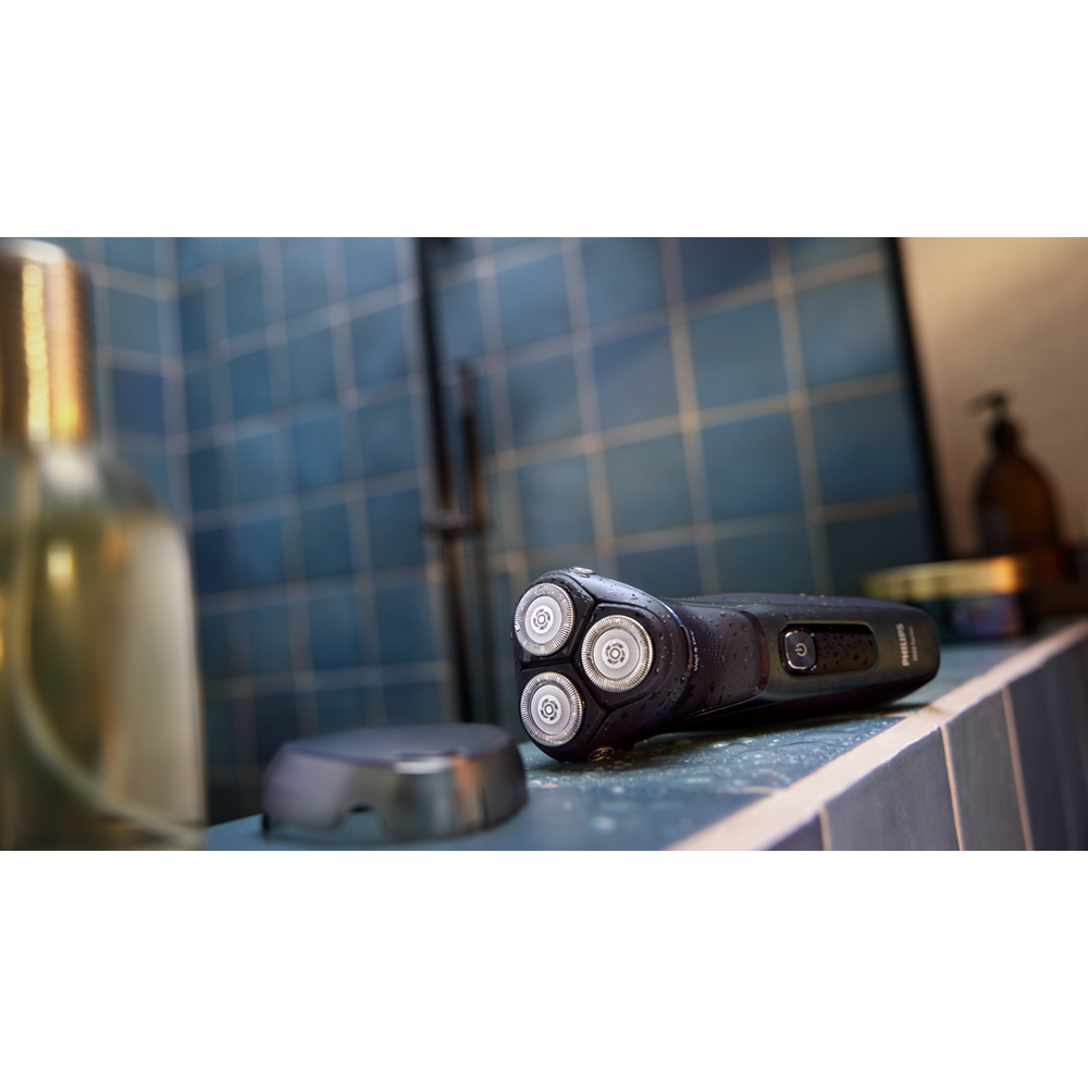 Електрическа самобръсначка Philips Series 3000  S3244/12