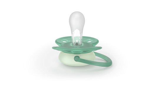 Philips Avent Pacifier Ultra Soft NightTime SCF094/04, 6-18 м., 2 броя