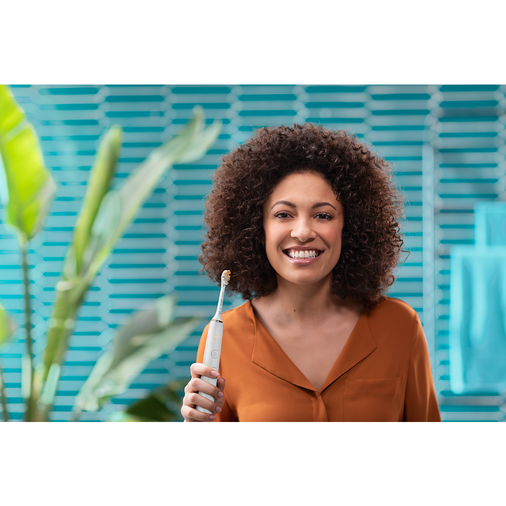 Звукова четка за зъби Philips DiamondClean 9000 HX9911/19