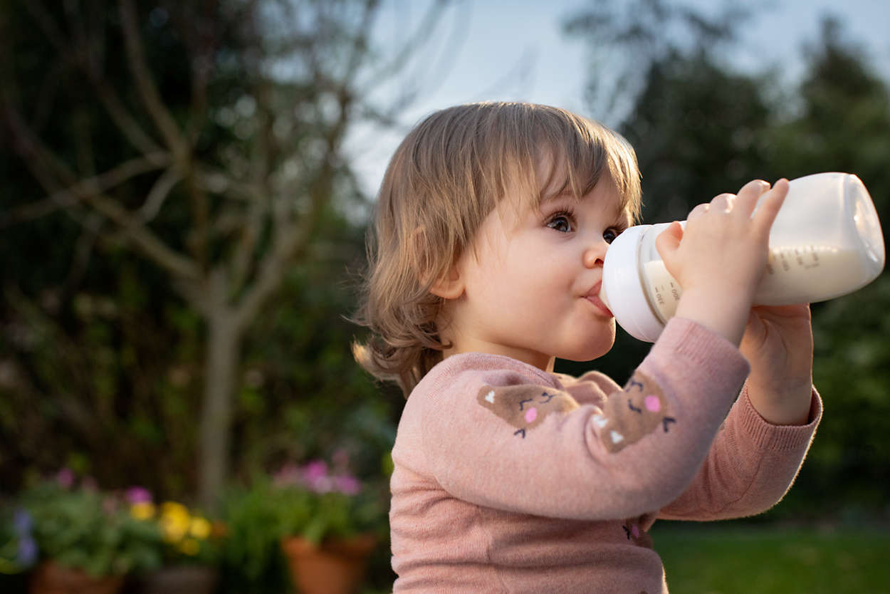 Бебешка бутилка Philips Avent Natural Response - Flow, 2 броя SCY906/02