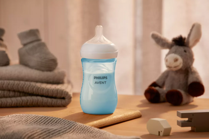 Бебешка бутилка Philips Avent Natural Response, синя SCY903/21