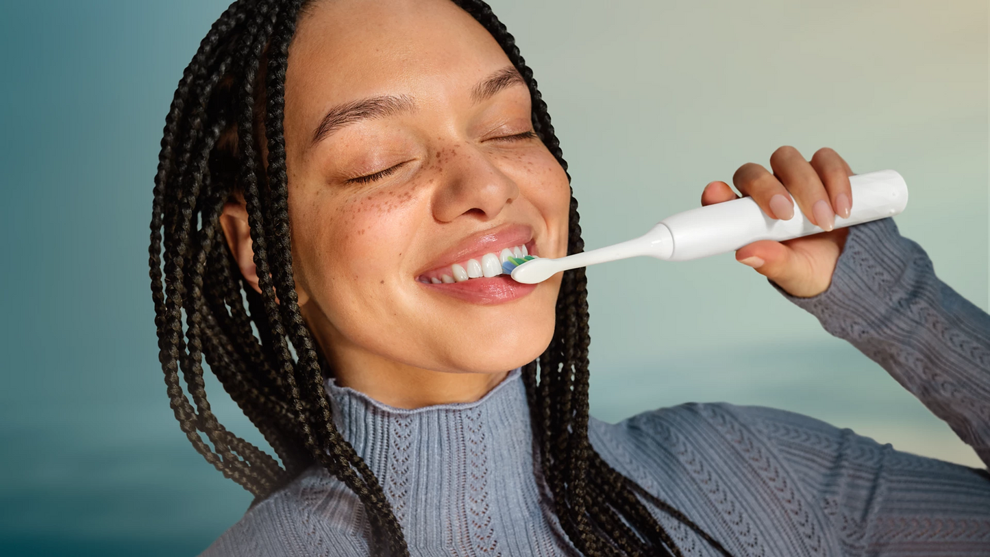 Звукова четка за зъби Philips Sonicare 1100 HX3901/01