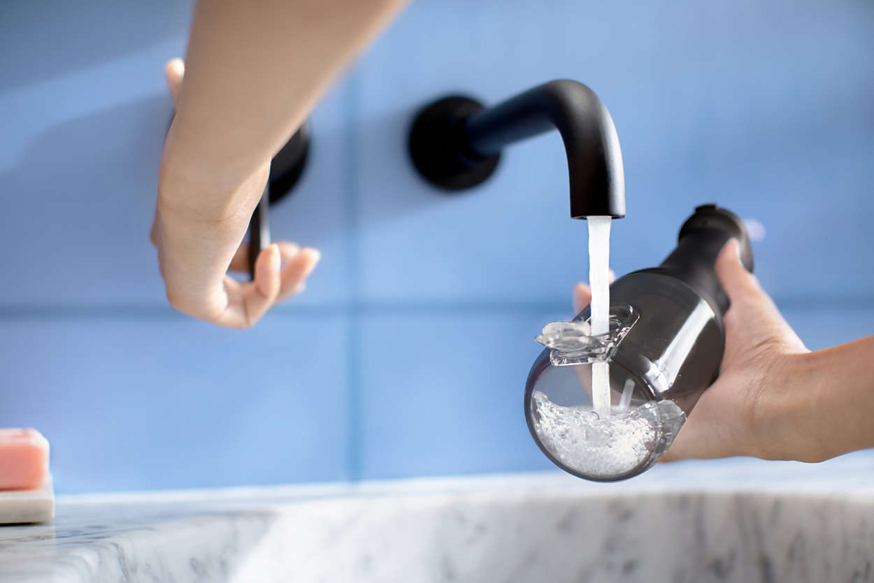 Зъбен душ Philips Sonicare, черен HX3826/33