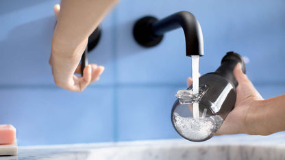 Зъбен душ и звукова четка за зъби и Philips Sonicare DiamondClean 9000, черна HX3886/43