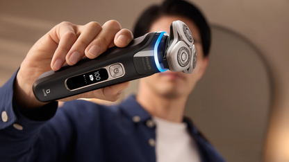 Електрическа самобръсначка за мокро и сухо бръснене Philips SkinIQ i9000 Prestige XP9200/30