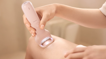 100% водоустойчив безжичен епилатор Philips 9000 BRE719/00